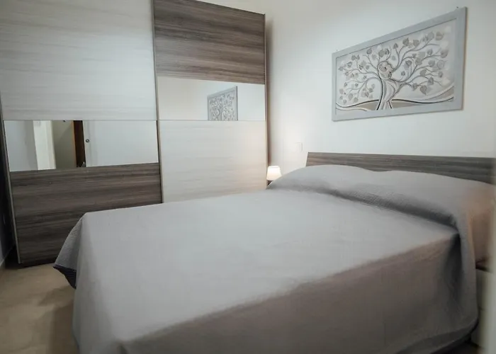Dimora Lorusso - Cozy Near The Castle Апартаменты *